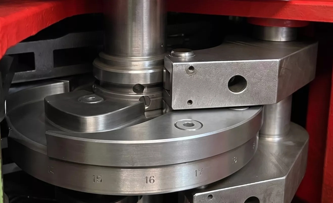 Von der mechanischen Kurve zur elektronischen Kurve 